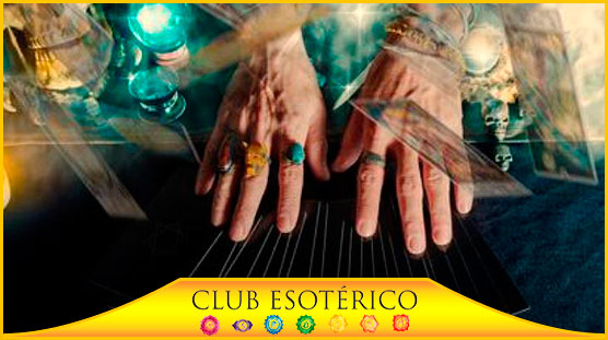 las mejores videntes que aciertan - club esoterico