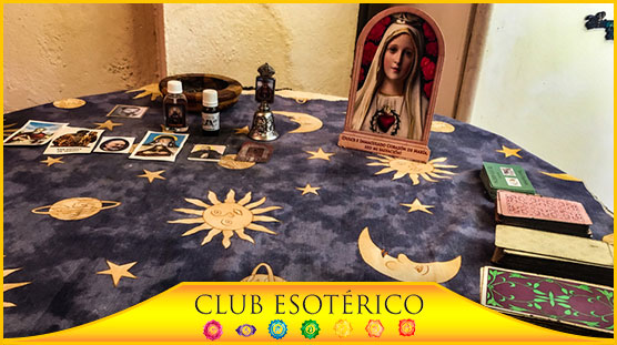 una buena vidente o tarotista - club esoterico